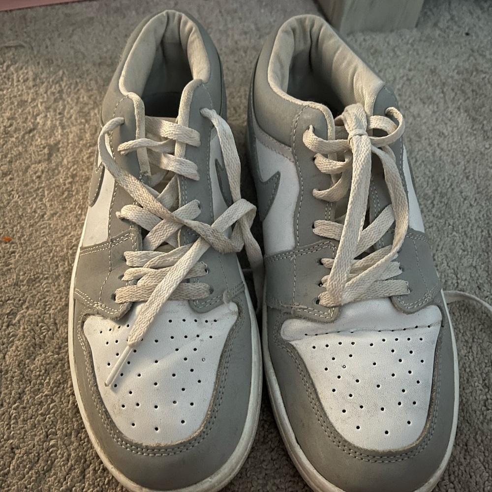Used Jordan’s size 8